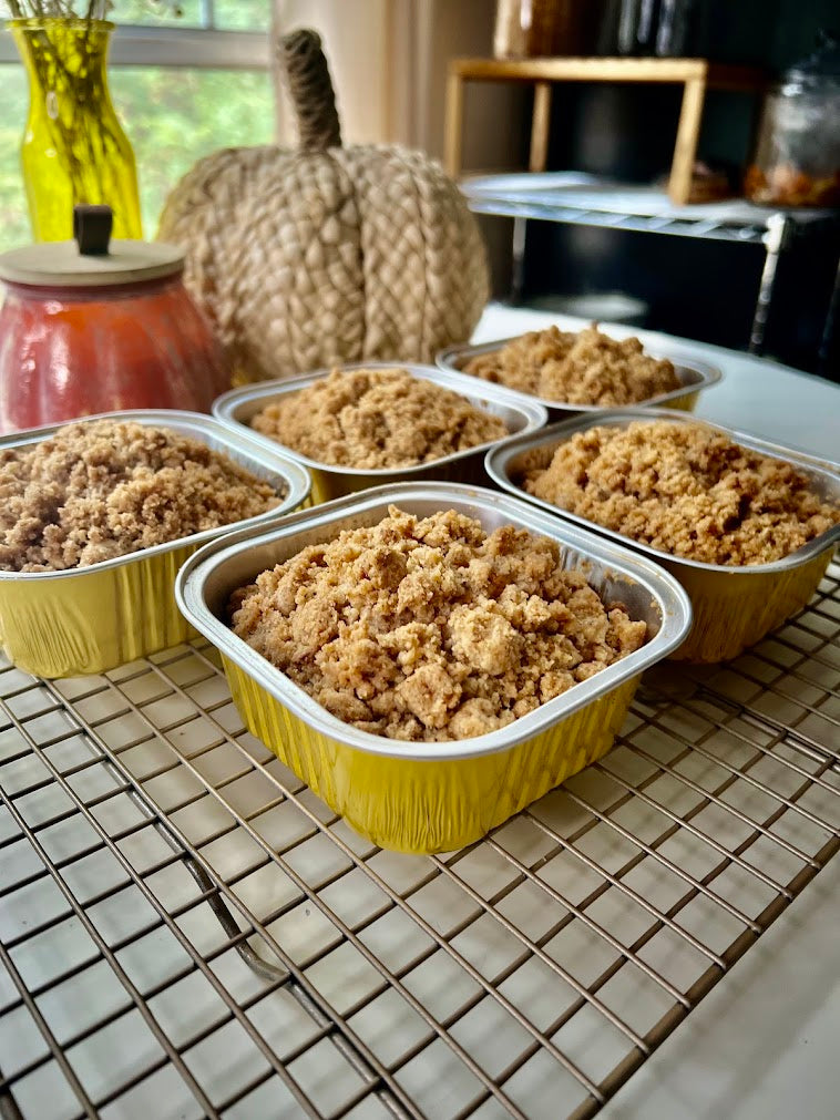 Mini Cinnamon Crumb Cakes